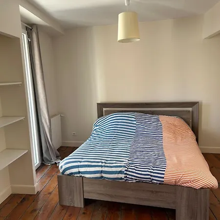 Maison Triplex Centre De 卢德